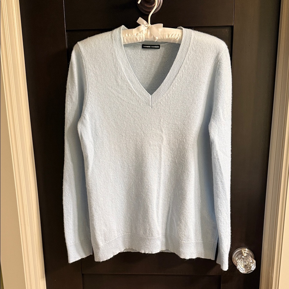 Cashmere Light Blue V-Neck Sweater